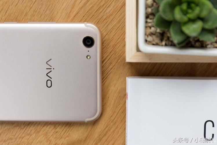 vivoX9plus参数报价