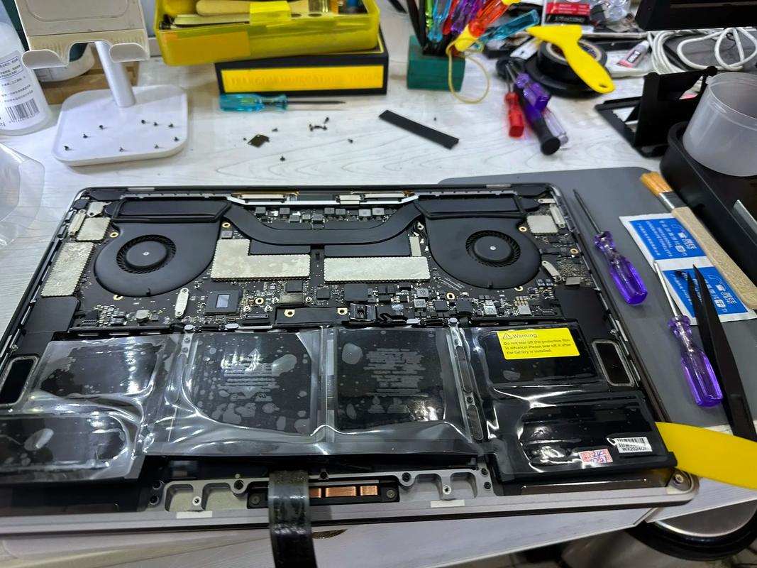 08款macbookpro拆机