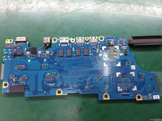 东芝 portege r 拆机