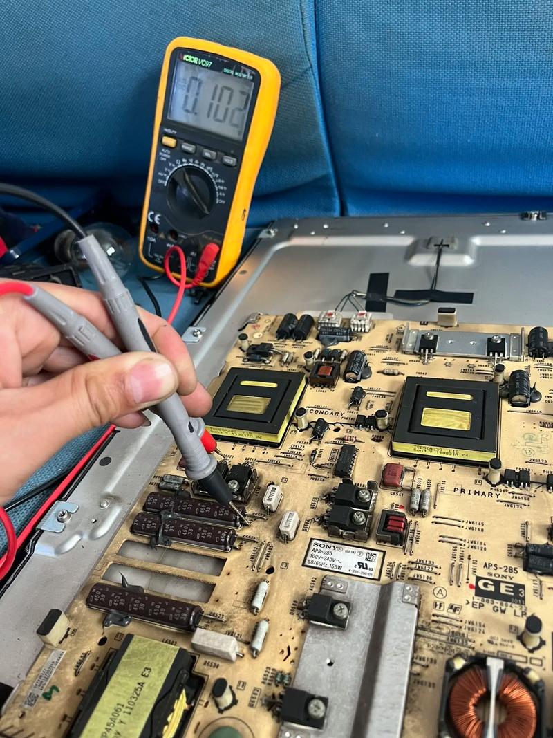 索尼kdl-42w650a拆机